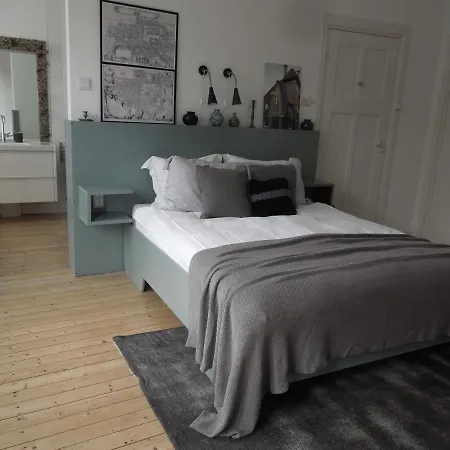Iskra Bed & Breakfast Haag